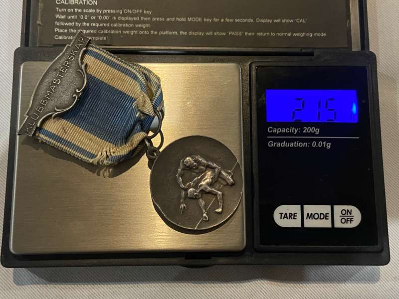 1933 SWEDISH SILVER WRESTLING MEDAL - 21 Grams see pictures -