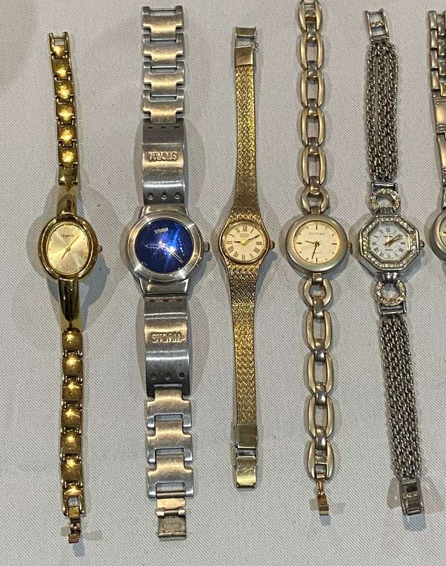 10 LADIES WATCHES - ALL RUNNERS WITH NEW BATTERIES - TESTED - ALL FOR ONE BID -