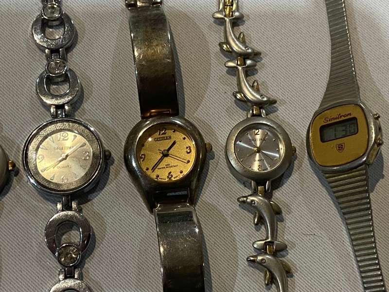 10 LADIES WATCHES - ALL RUNNERS WITH NEW BATTERIES - TESTED - ALL FOR ONE BID -