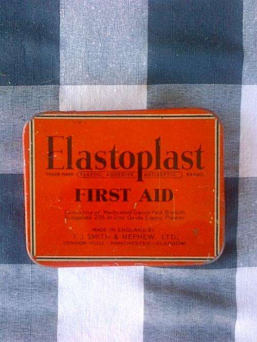 Elastoplast Red Vintage Tin
