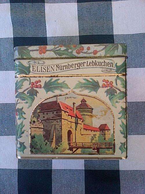 Ferdinand Wilff - Nurnberger Lebkuchen Tin : Great TIN for your collection