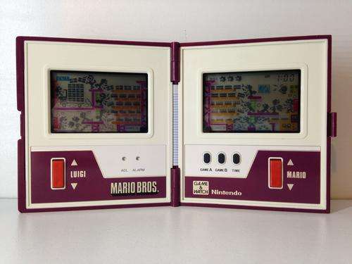 NINTENDO GAME AND WATCH MARIOS BROS - 1983 - GREAT CONDITION AND WORKING FINE -