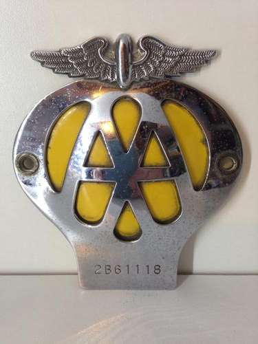 AA CHROME CAR BADGE - 1960's BRITISH BADGE - GREAT FIND -