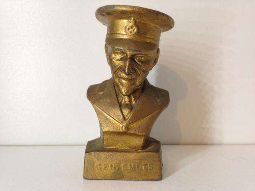 GENERAL SMUTS - SMALL CAST METAL BUST SCULPTURE - AMAZING AND RARE FIND - DO NOT MISS OUT -