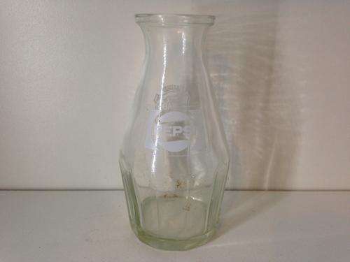 VINTAGE PEPSI / CANADA DRY SMALL BAR CARAFE - GREAT ITEM AND RARE FIND -
