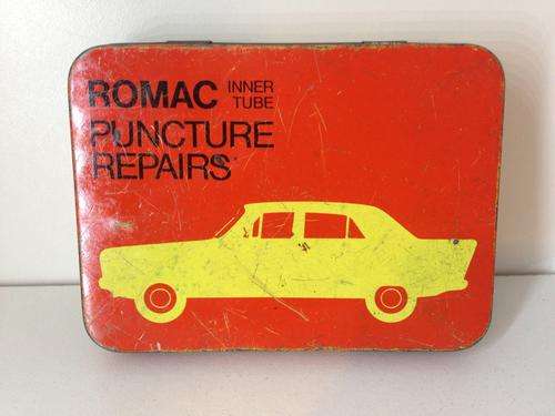 ROMAC MOTOR PUNCTURE REPAIR TIN WITH CONTENTS -  VINTAGE ENGLISH GREAT TIN -