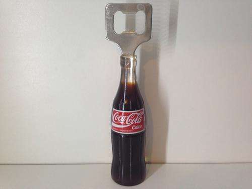 COCA COLA VINTAGE BOTTLE OPENER - GREAT FIND -