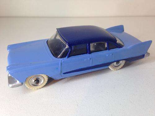 DINKY TOYS - PLYMOUTH PLAZA - MECCANO ENGLAND -