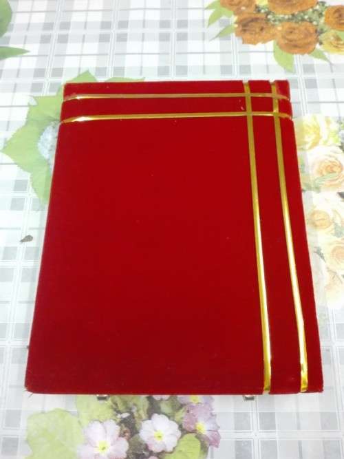 Red Felt Covered Jewellery Box