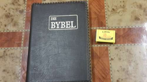 Vintage afrikaans Bible .