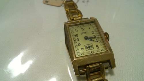 1950s Lever 15 Jewel Swiss made art deco gents wristwatch