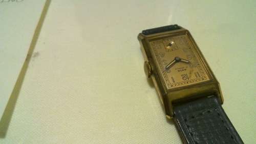1950s Avia 15 Jewels Rolled Gold Gents wristwatch (RUNNING)