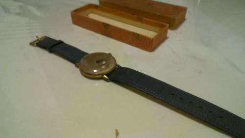 Boxed 1950s Elegance 15 Jewels Swiss made Gents wristwatch