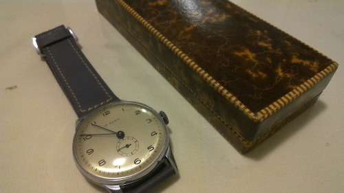 1950s BOXED 15 Rubis swiss made Gents Wristwatch