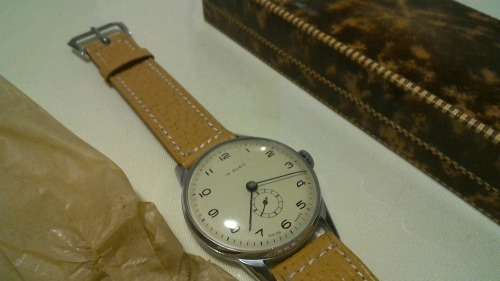 Boxed 1950s 15 Rubis Gents Swiss made Wristwatch