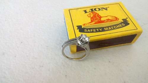 Stunning 925 silver Ring