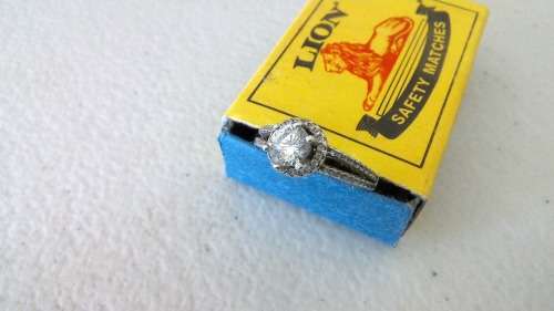Stunning 925 silver Ring