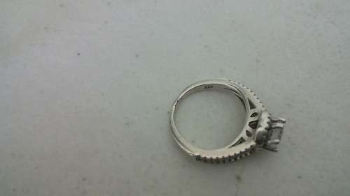 Stunning 925 silver Ring