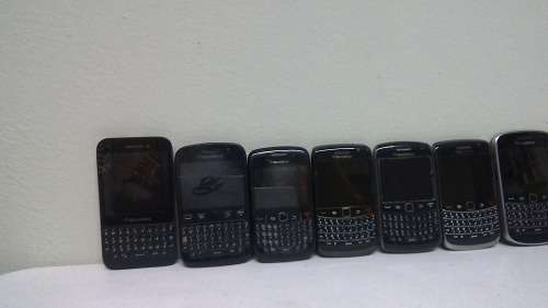 Lot of 16 Older Phones for the collector