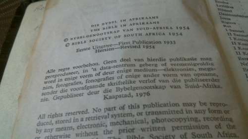 Vintage Afrikaans Bible in good conditon