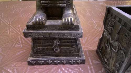 Lot of 3 highly detailed egyptian ornaments and a Budda