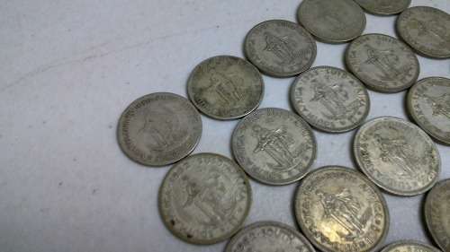 lot of 20 Silver One Shilling & 10 Cent Coins 1943-1964 All for one bid