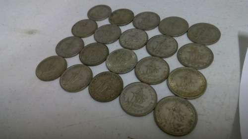 lot of 20 Silver One Shilling & 10 Cent Coins 1943-1964 All for one bid
