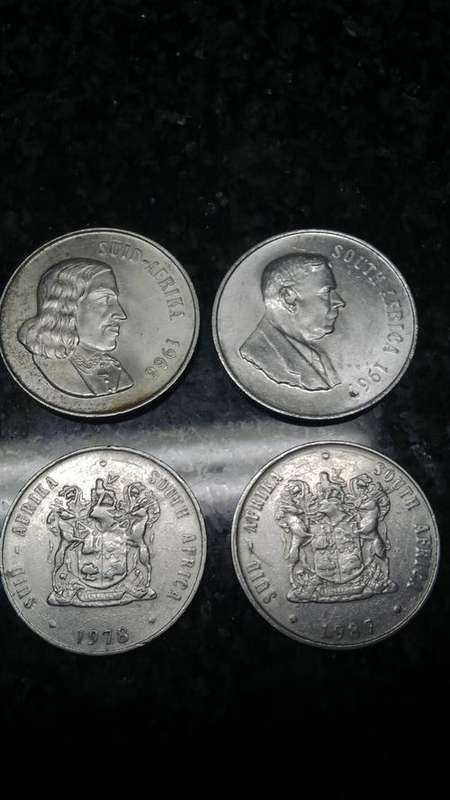 Silver and nickle One Rand Coins