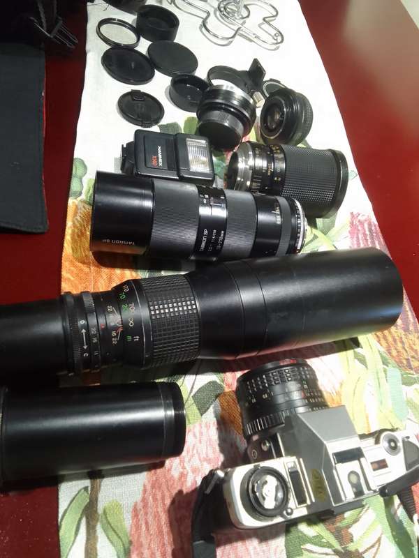 Minolta x-300 used manual camera with accessories