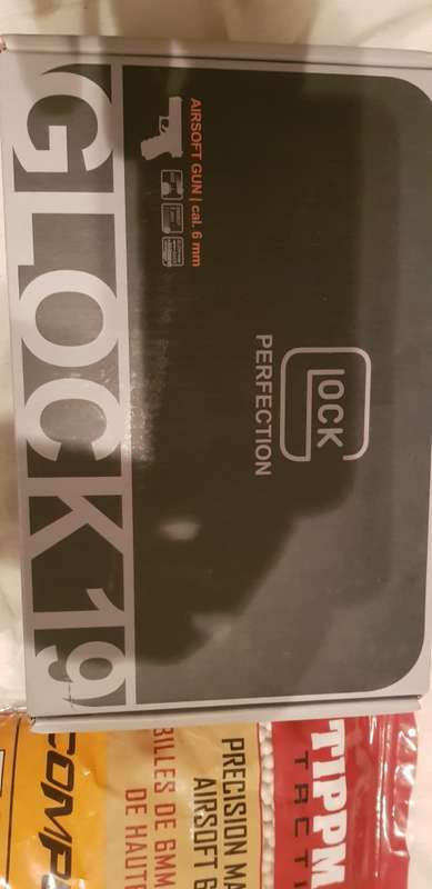 GLOCK 19 BB GUN