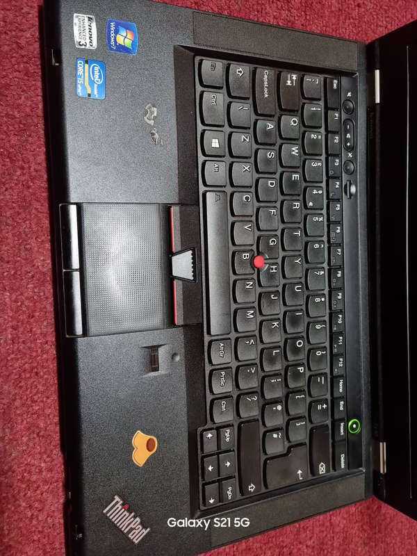 Lenovo core i5