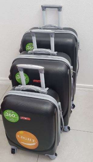 Suitcases : Set of 3 ABS 360 Spinner Suitcases on Special for R989.00 (7colours)