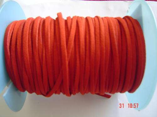 Suede/Leather Cord 1.4mm x 3mm Red - Per 50 meters