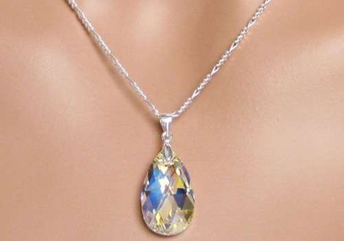 Necklace and made with Swarovski® Crystal R250