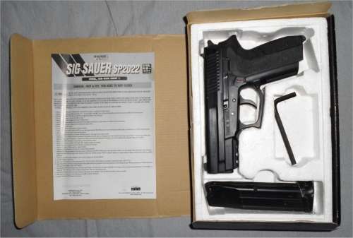 KWC SIG SAUER SP2022 CO2 GAS PELLET GUN (4.5mm Steel BB in .177 Calibre)