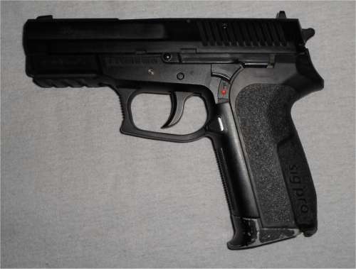 KWC SIG SAUER SP2022 CO2 GAS PELLET GUN (4.5mm Steel BB in .177 Calibre)