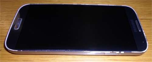 Samsung Galaxy S4 LTE i9505 (16GB On-Board, 13MP Front Camera, Micro-SD Slot, 2600mAh Battery)
