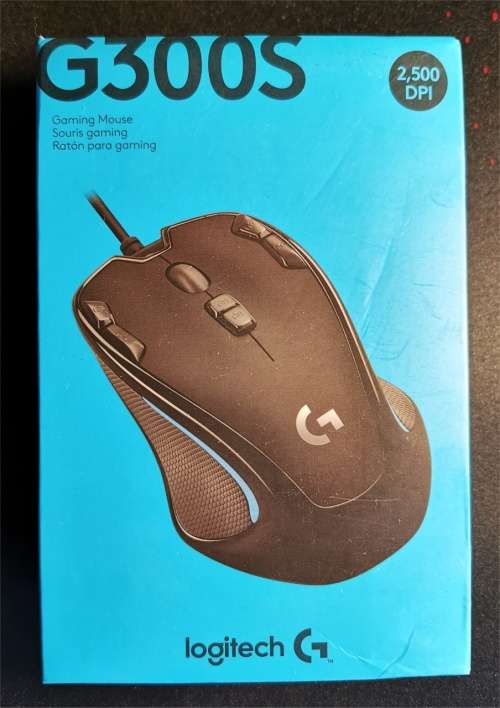 Logitech G300s (2500DPI 1m Response Rate 9 Programmable Buttons Optical Ambidextrous Gaming Mouse)