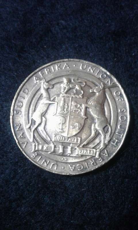 COIN UNION OF RSA  PLEASE SEE PHOTOS WEIGHT IS 15.08 GRAM
