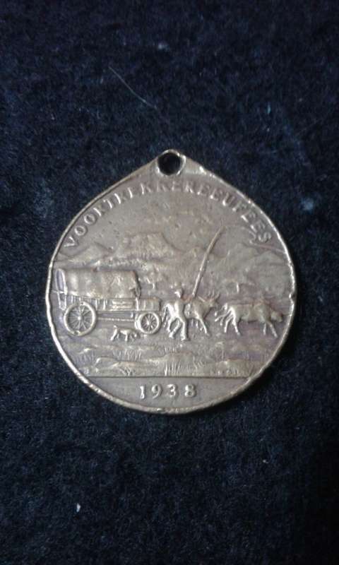 MEDAL VOORTREKKER EEU FEES 1838 DIE GROOT TREK SEE PICTURES