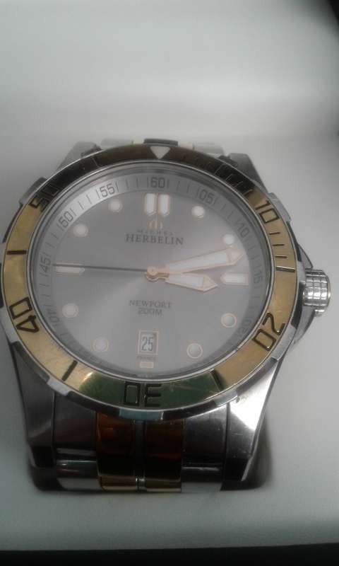 MICHELE HERBELIN EXCLUSIVE UPMARKET MENS AUTOMATIC WATCH IN BOX