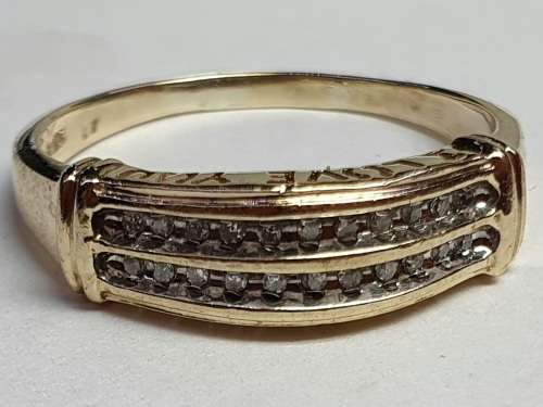10ct Gold Designer Ring