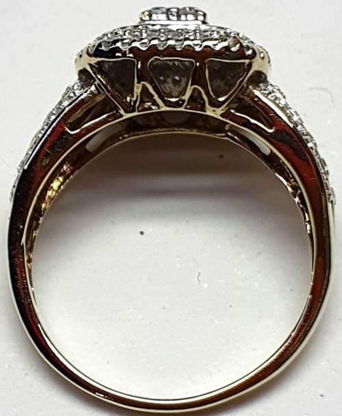9ct Gold & Diamond Engagement Ring