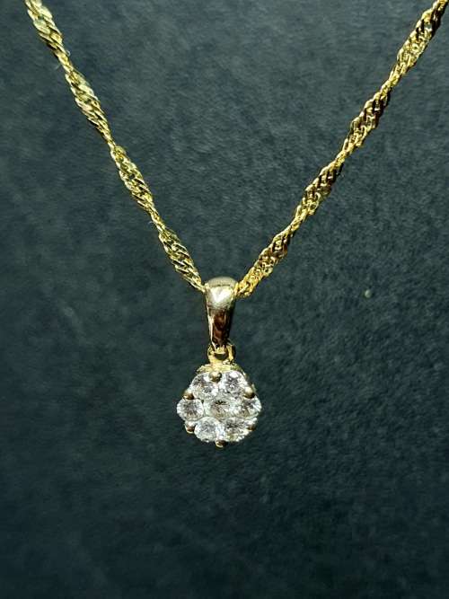 9ct Necklace & Diamond Pendant