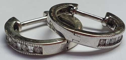 9ct White Gold Earrings