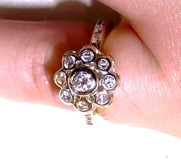 `DESIGNER`  Ladies 0.80 Carat Diamond Engagement Ring