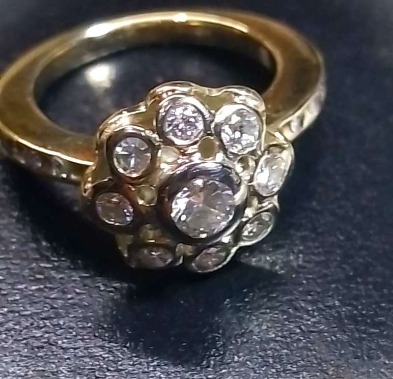 `DESIGNER`  Ladies 0.80 Carat Diamond Engagement Ring