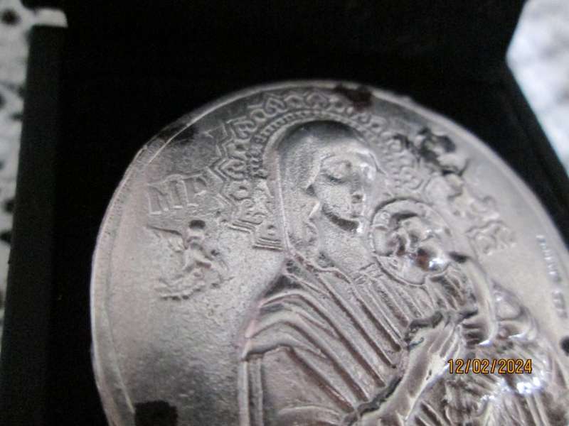 Our Lady Of Perpetual Help Santa Maria De Perpetuo Genuine silver Coin