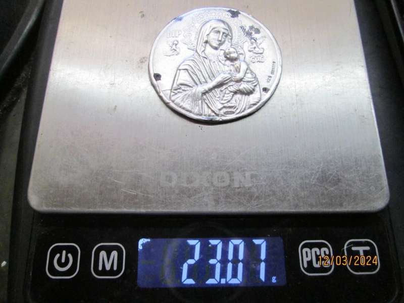 Our Lady Of Perpetual Help Santa Maria De Perpetuo Genuine silver Coin