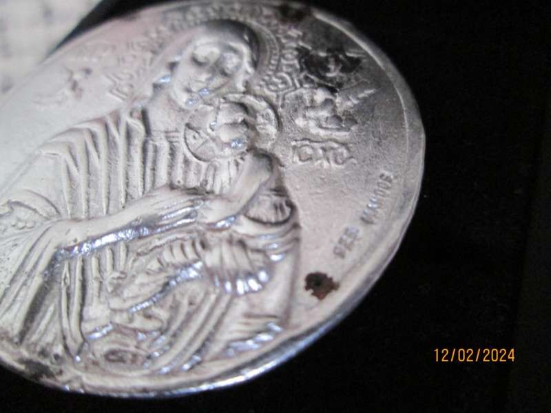 Our Lady Of Perpetual Help Santa Maria De Perpetuo Genuine silver Coin